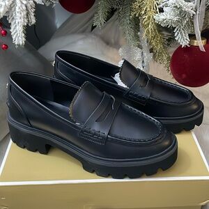 New Michael Kors Holland Lug Loafers Faux Leather size 6M